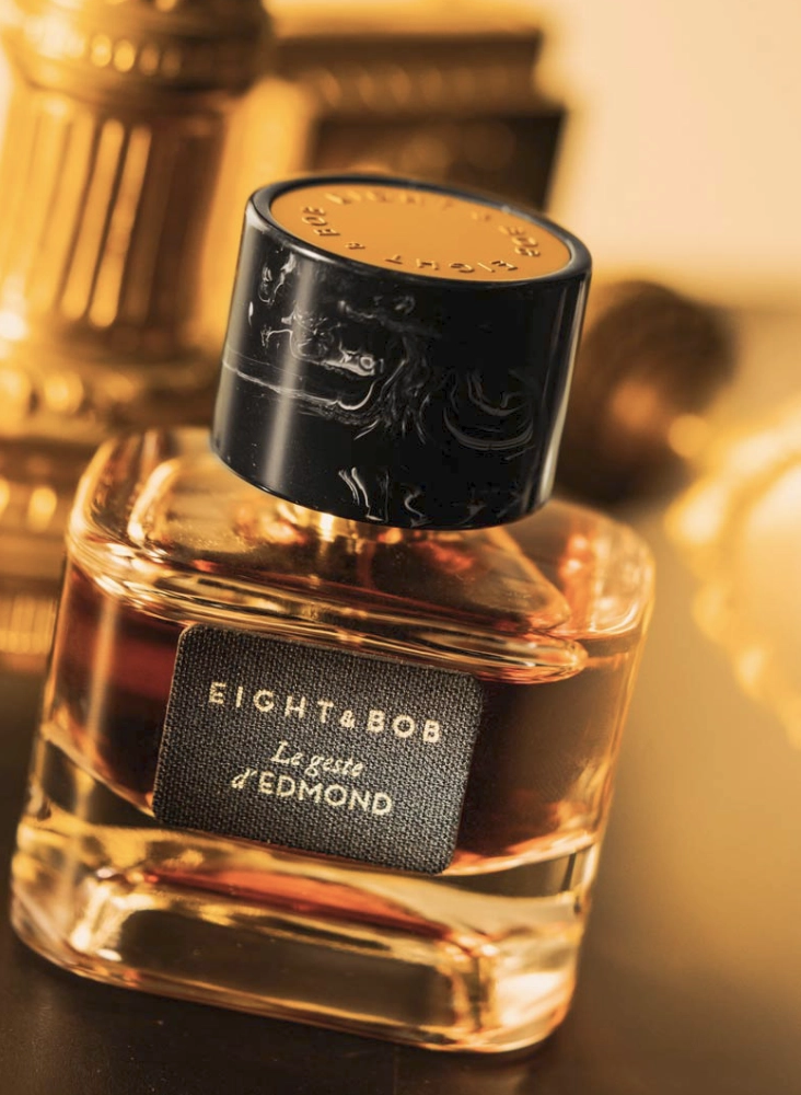 Eight & Bob luxury e-commerce experience
